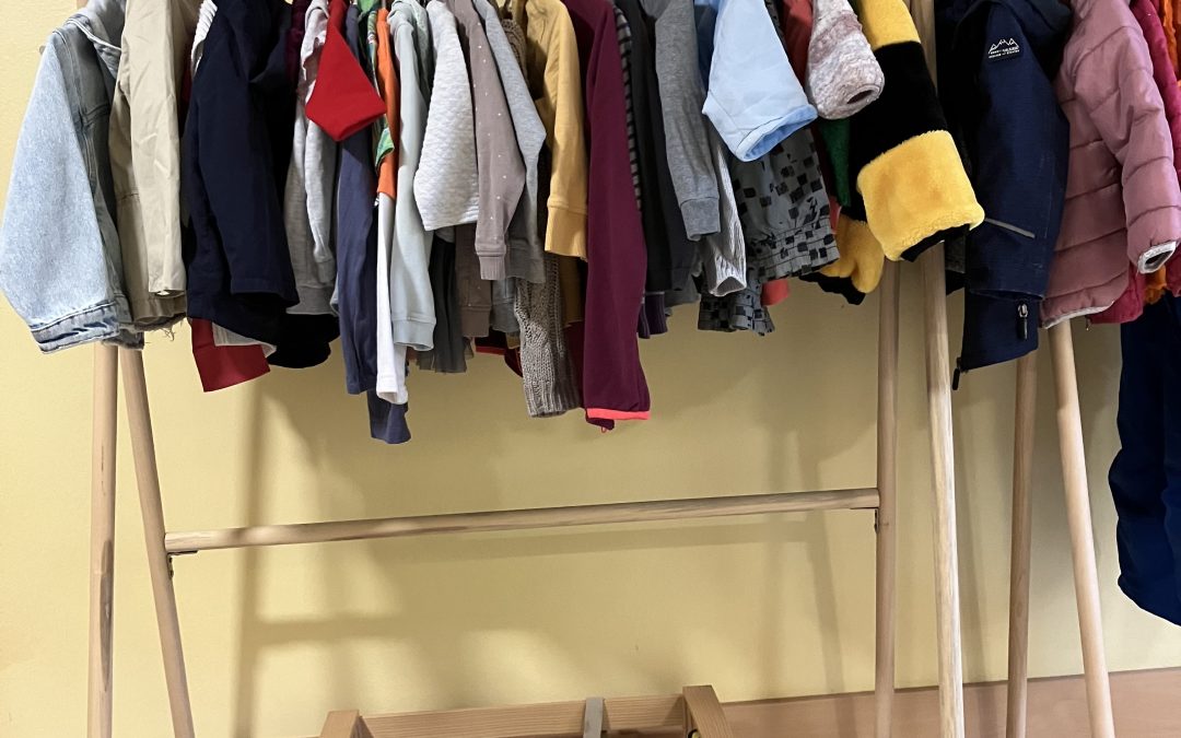 Izmenjava oblačil in obutve v pritličju vrtca